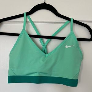 Nike Green Adjustable Strap Sports Bra - Size M